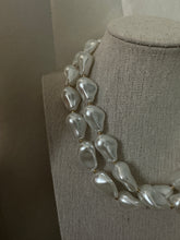 Load image into Gallery viewer, Coral Necklace