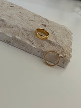 Load image into Gallery viewer, Silk Ring