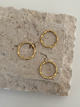 Load image into Gallery viewer, Poppy Ring