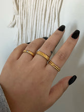 Load image into Gallery viewer, Poppy Ring