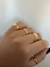 Load image into Gallery viewer, Silk Ring