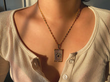 Load image into Gallery viewer, Rose Necklace
