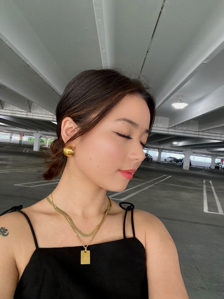 Celine Hoops