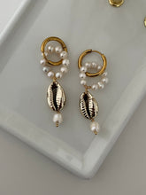 Load image into Gallery viewer, Ocean Earrings
