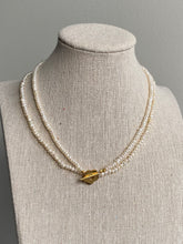 Load image into Gallery viewer, Caviar necklace
