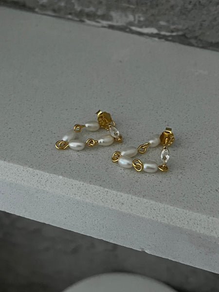 Perla Earrings